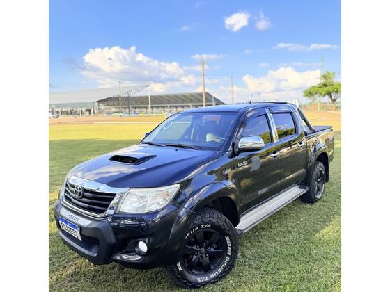 TOYOTA HILUX 3.0 SRV 4X4 CD 16V TURBO INTERCOOLER DIESEL 4P AUTOMÁTICO